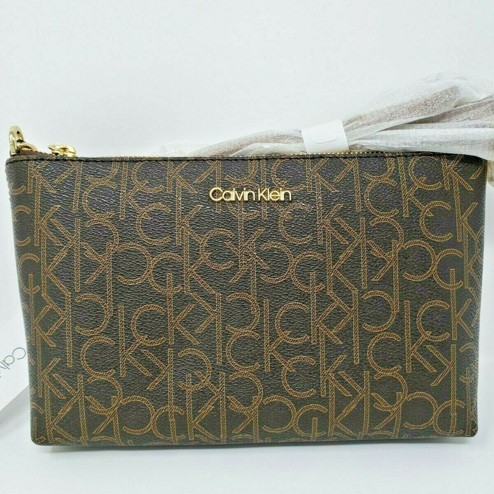 Calvin Klein Hayden Key Item Signature Zip